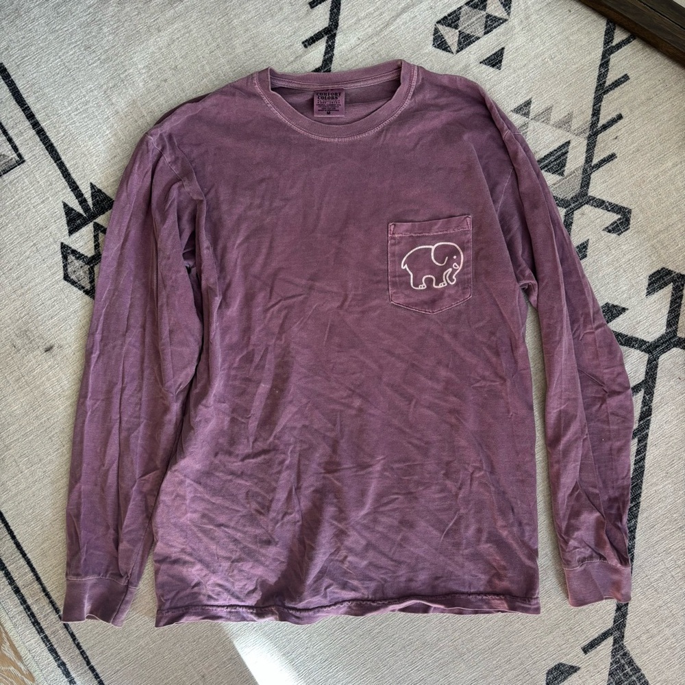Ivory Ella | Size M | Long Sleeve Pocket Tee with Elephant Graphic | Mauve